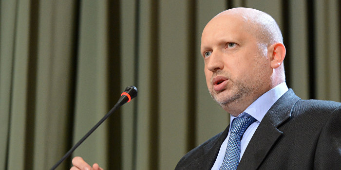 Порошенко «сливает» Турчинова Порошенко «сливает» Турчинова