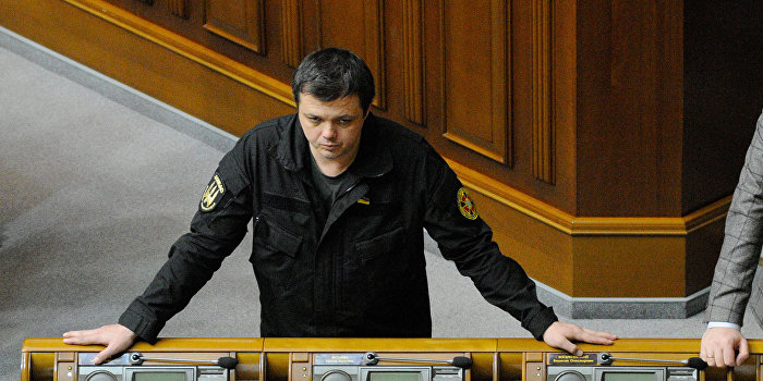 Семенченко поддержал позицию Москвы по Минским соглашениям Семенченко поддержал позицию Москвы по Минским соглашениям