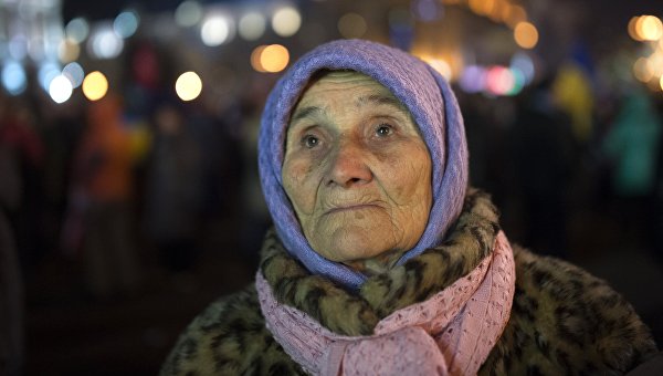 Достижение Яценюка: нищих в Украине стало в 11 раз больше Достижение Яценюка: нищих в Украине стало в 11 раз больше