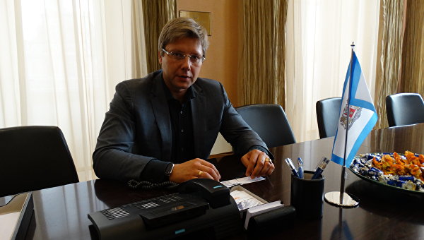 Нил Ушаков: Называющих нас пятой колонной отправляем по известному адресу Нил Ушаков: Называющих нас пятой колонной отправляем по известному адресу