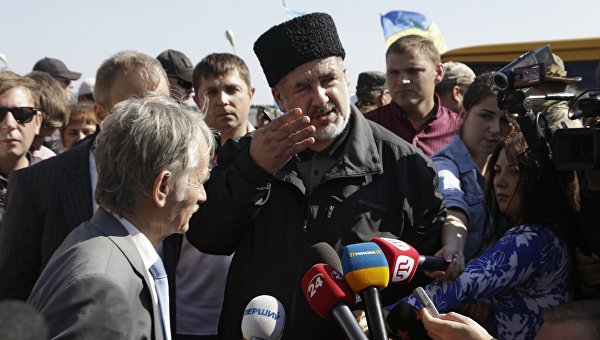 Independent: Крымские татары с помощью неонацистов блокируют полуостров Independent: Крымские татары с помощью неонацистов блокируют полуостров