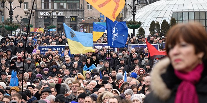 В Москве собирают силы для Марша недовольных на Киев В Москве собирают силы для Марша недовольных на Киев