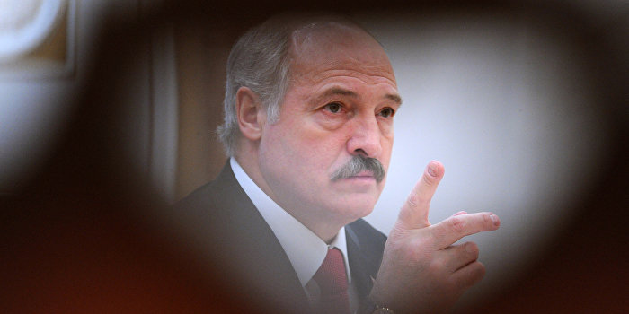 Лукашенко «не даст проползти мыши» с территории Украины Лукашенко «не даст проползти мыши» с территории Украины