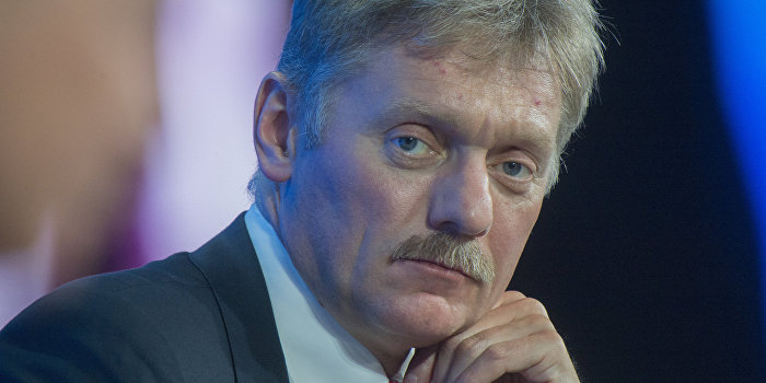 Песков назвал прекращение авиасообщения между Москвой и Киевом «актом безумия» Песков назвал прекращение авиасообщения между Москвой и Киевом «актом безумия»