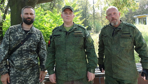 Чехо-Словацкие добровольцы в Донбассе: Мы, славяне в Европе, - рабы англо-саксов Чехо-Словацкие добровольцы в Донбассе: Мы, славяне в Европе, - рабы англо-саксов