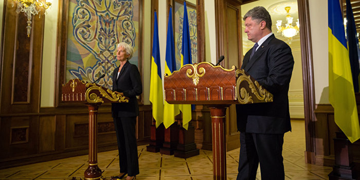 МВФ: Пусть Киев платит свой долг России сам МВФ: Пусть Киев платит свой долг России сам
