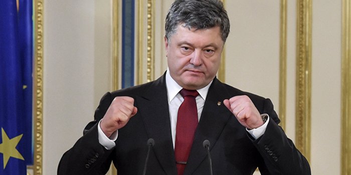 Порошенко принял ультиматум Джемилева и полностью заблокирует Крым Порошенко принял ультиматум Джемилева и полностью заблокирует Крым