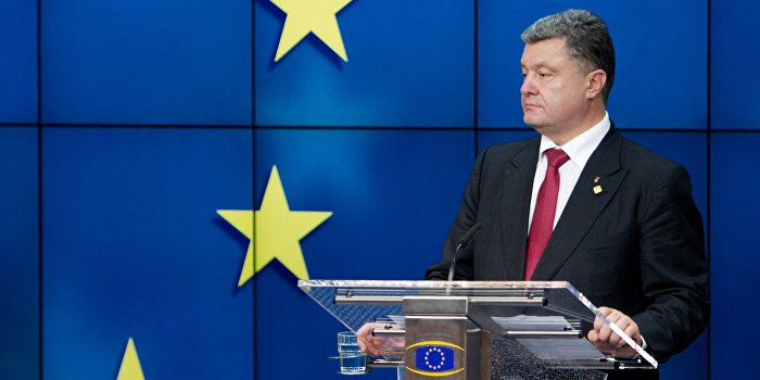 Порошенко назвал европейцев «евротрусами» и посоветовал есть шоколад Порошенко назвал европейцев «евротрусами» и посоветовал есть шоколад