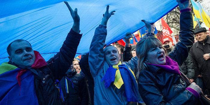 Месяц до украинского шага в пропасть Месяц до украинского шага в пропасть