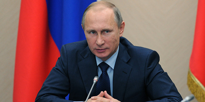 Путин: Вернув Крым, Россия показала себя сильным государством Путин: Вернув Крым, Россия показала себя сильным государством