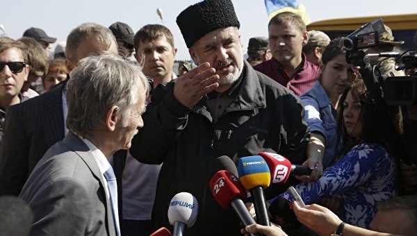 Порошенко: Крым заселяют переселенцами из Сибири Порошенко: Крым заселяют переселенцами из Сибири