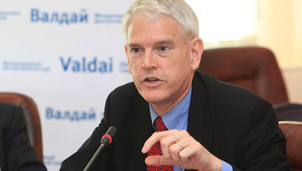 Экс-посол США на Украине расшифровал «сигналы» Байдена киевским властям Экс-посол США на Украине расшифровал «сигналы» Байдена киевским властям