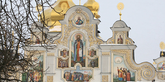 Киевская горадминистрация отказалась отнимать Лавру Киевская горадминистрация отказалась отнимать Лавру