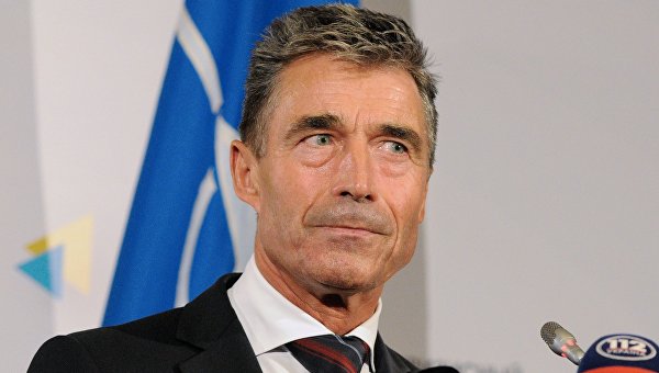 Дуда занял стул Украине за НАТОвским столом Дуда занял стул Украине за НАТОвским столом