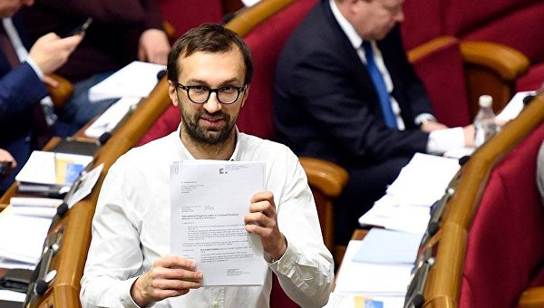 Нардеп Лещенко раскрыл связь Авакова с кланом Януковича Нардеп Лещенко раскрыл связь Авакова с кланом Януковича