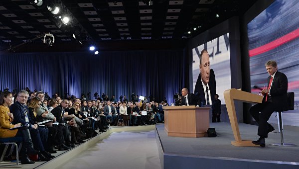 Песков разъяснил НАТО слова Путина о россиянах в Донбассе Песков разъяснил НАТО слова Путина о россиянах в Донбассе