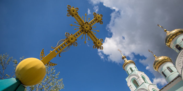 Украинская власть хочет закрыть осажденный храм в селе Птичья Украинская власть хочет закрыть осажденный храм в селе Птичья