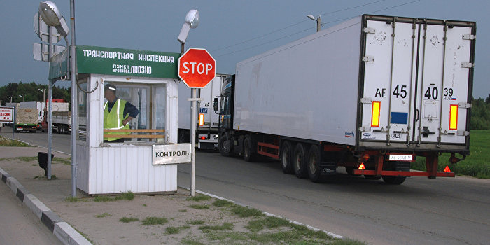 Путин изменил условия транзита украинских товаров через РФ в Казахстан
