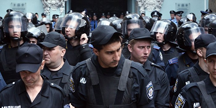 ЕС поручил провести реформы МВД Украины литовскому полицейскому
