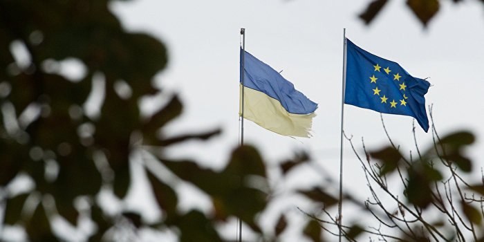 ЗСТ с Евросоюзом лишит Украину экономического суверенитета