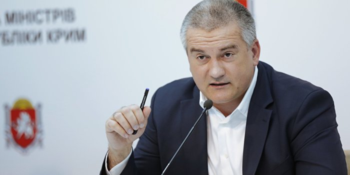 Аксенов поддержал идею о «штрафбатах» для крымских депутатов