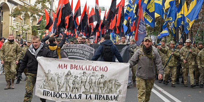 «Правый сектор» пообещал уничтожить режим Порошенко