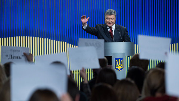 Откровения Порошенко: Я – не олигарх, Минска-3 нет, блокады Крыма не существует Откровения Порошенко: Я – не олигарх, Минска-3 нет, блокады Крыма не существует