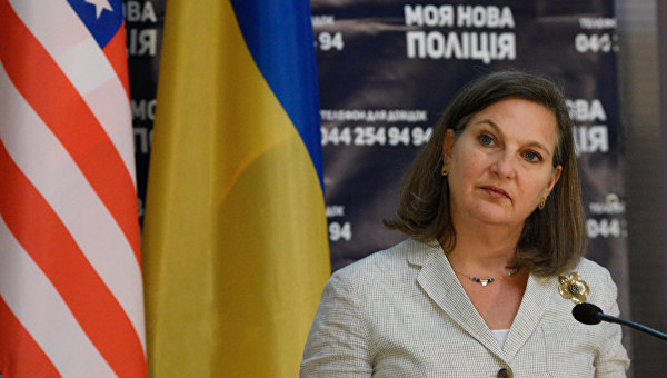 «Пакт Суркова-Нуланд»: принуждение Киева к выполнению Минска-2
