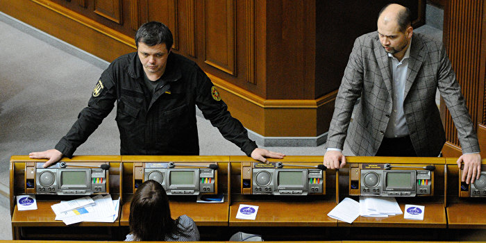Комбата Семенченко разжаловали в рядовые