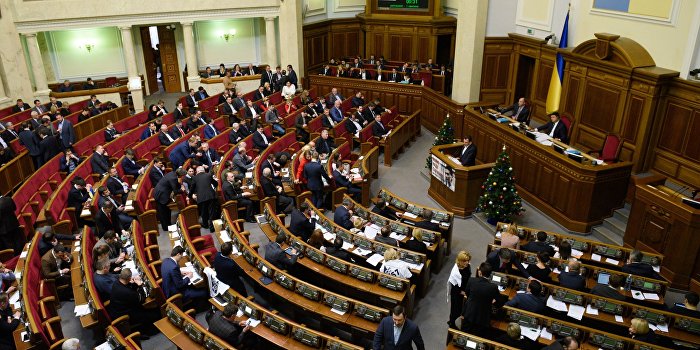 Бортник: Конституционное большинство в Раде контролируется извне Бортник: Конституционное большинство в Раде контролируется извне
