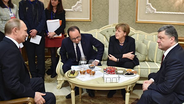 Украина в Минске работает на отделение Донбасса Украина в Минске работает на отделение Донбасса