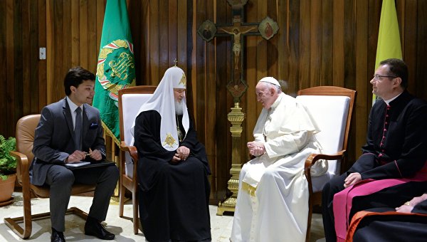 Состоялась встреча тысячелетия между Патриархом и Папой