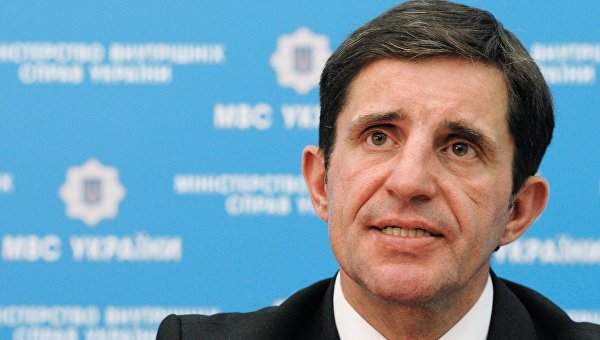 Кто разоружит незаконные вооруженные формирования? Кто разоружит незаконные вооруженные формирования?