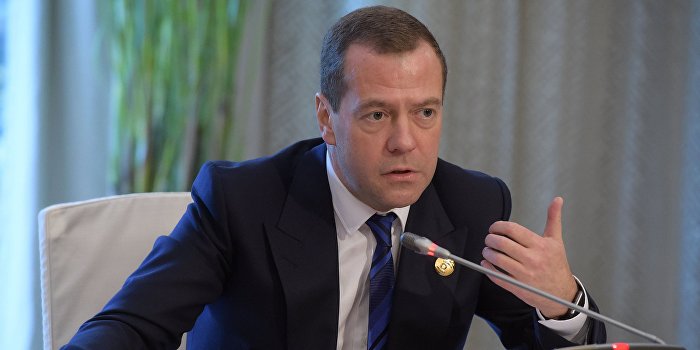 Медведев: За выполнение Минских соглашений ответственна Украина