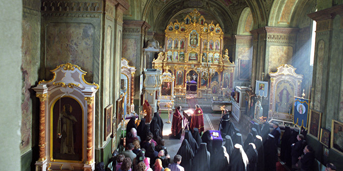 На Волыни «Киевский патриархат» начал рейдерские действия в отношении общины УПЦ