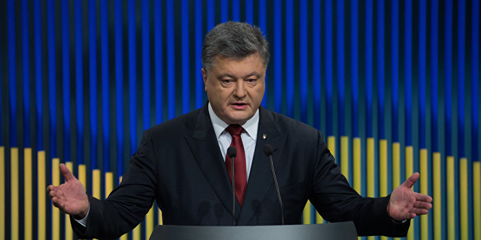 Почему Порошенко не хочет распада коалиции? Почему Порошенко не хочет распада коалиции?