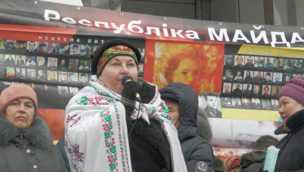 В Киеве звучат призывы строить баррикады и свергать Порошенко с Яценюком