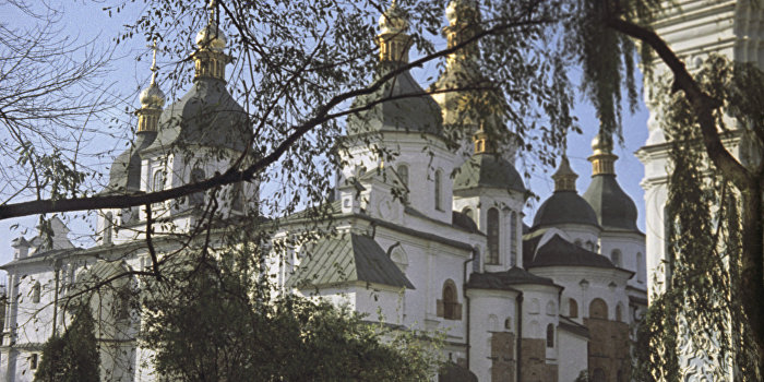Представителей «Киевского патриархата» запустили служить в Софиевском соборе