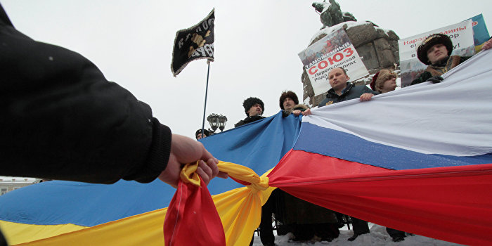 Виталий Захарченко: У Украины только один путь – вместе с Россией