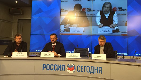 Виталий Захарченко: У Украины только один путь – вместе с Россией