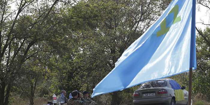 Флаги «меджлиса» замечены на блокпостах в Донбассе