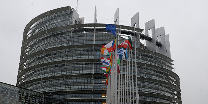 Европарламент научит работать Верховную Раду