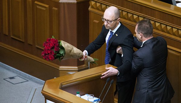 Посол США продолжает раздавать титулы Украине Посол США продолжает раздавать титулы Украине
