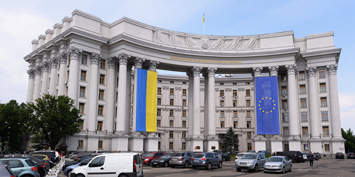 Польша направила в МИД Украины ноту протеста Польша направила в МИД Украины ноту протеста