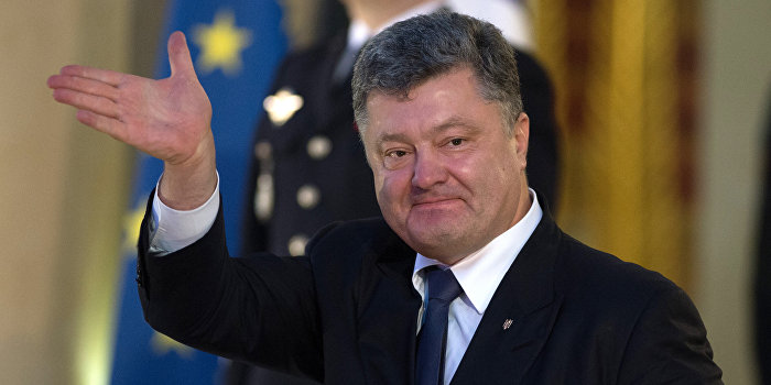 «Народный фронт»: Порошенко готовится ко второму президентскому сроку «Народный фронт»: Порошенко готовится ко второму президентскому сроку