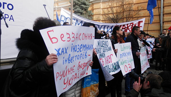 Мустафа Найем: Очень не хочется выходить снова на улицы, но нам не оставляют выбора Мустафа Найем: Очень не хочется выходить снова на улицы, но нам не оставляют выбора