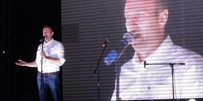 Навальный собрал тайную встречу идеологов майдана Навальный собрал тайную встречу идеологов майдана