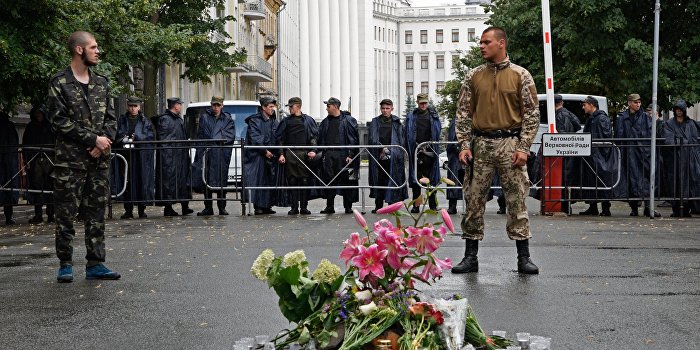 SZ: 2 года спустя на Украине без перемен, ведь «сам президент – олигарх» SZ: 2 года спустя на Украине без перемен, ведь «сам президент – олигарх»