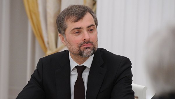 Сурков: Захарченко и Плотницкий будут руководить ДНР и ЛНР до 2018 года Сурков: Захарченко и Плотницкий будут руководить ДНР и ЛНР до 2018 года