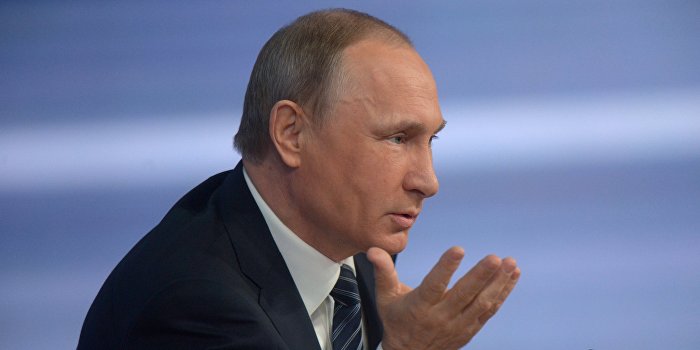 Путин о Порошенко: Если кто-то решил утонуть, спасти его невозможно Путин о Порошенко: Если кто-то решил утонуть, спасти его невозможно